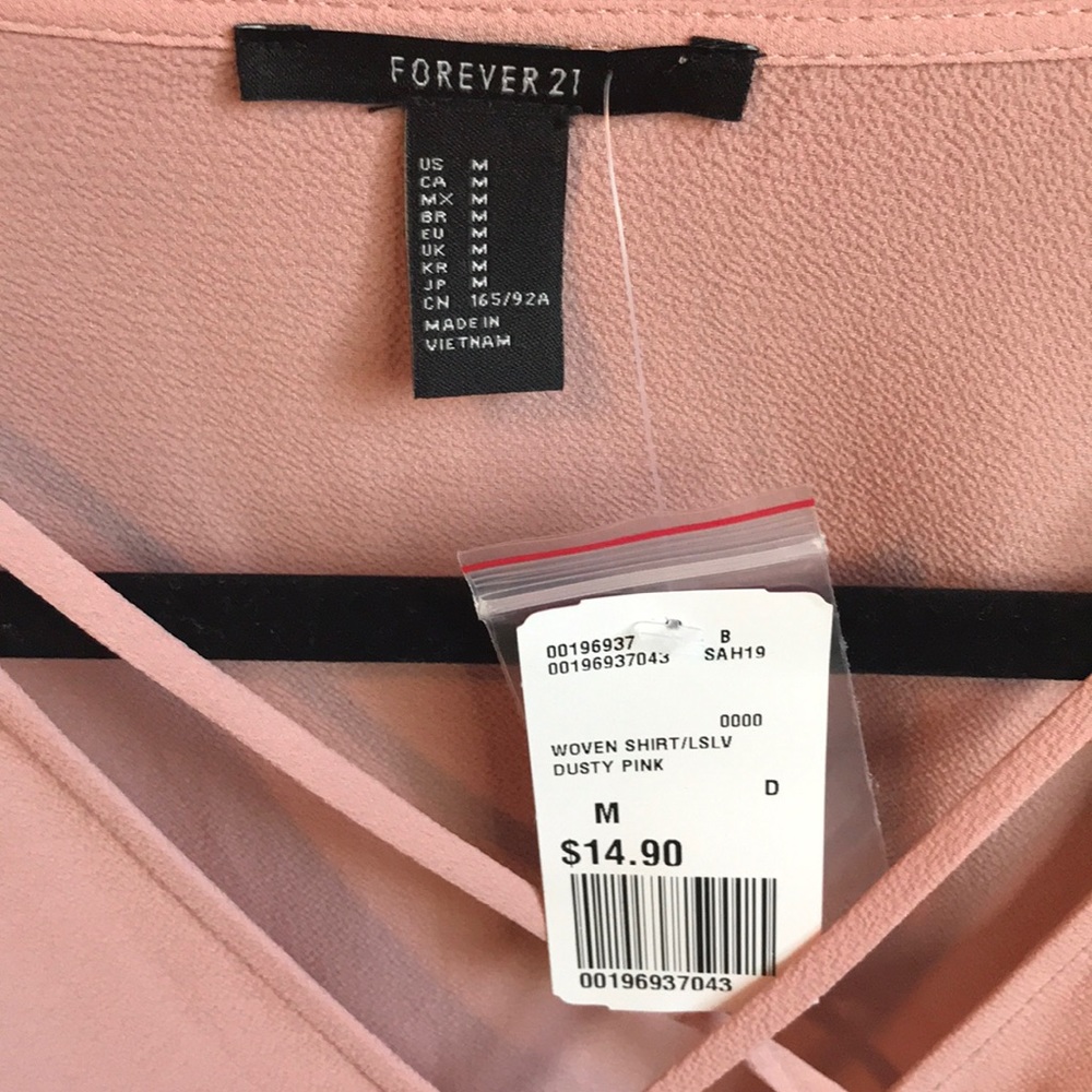 NWT Forever 21 Shirt - Picture 3 of 3
